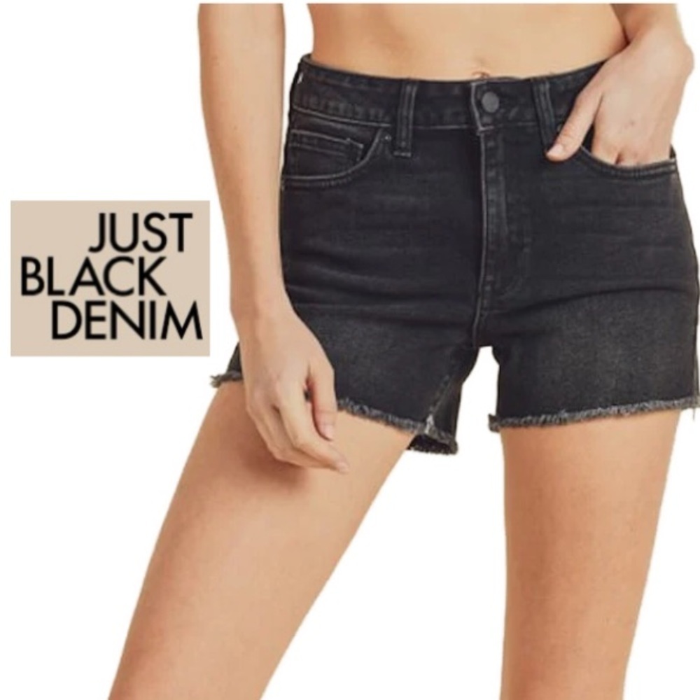 Just Black Denim Women's Black Jean shorts size Medium rise summer beach resort